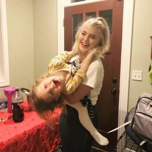 Meet your Posher, Carol